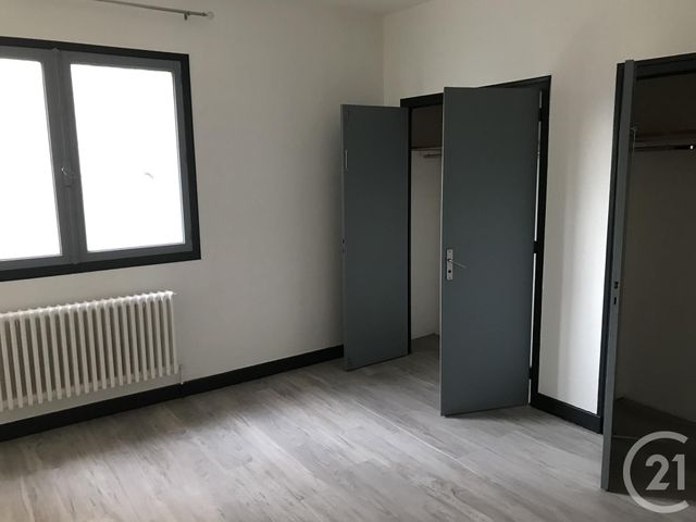 Afficher la photo en grand Appartement T4 à vendre - 4 pièces - 92.54 m2 - ST GAUDENS - 31 - MIDI-PYRENEES - Century 21 Pyrénées Immo