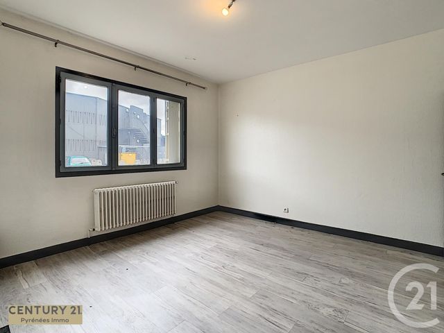 Afficher la photo en grand Appartement T4 à vendre - 4 pièces - 92.54 m2 - ST GAUDENS - 31 - MIDI-PYRENEES - Century 21 Pyrénées Immo