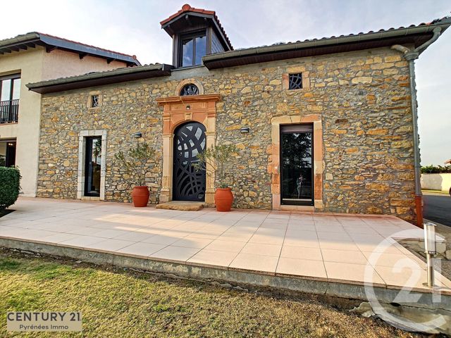 Afficher la photo en grand maison à vendre - 8 pièces - 470.0 m2 - ST GAUDENS - 31 - MIDI-PYRENEES - Century 21 Pyrénées Immo