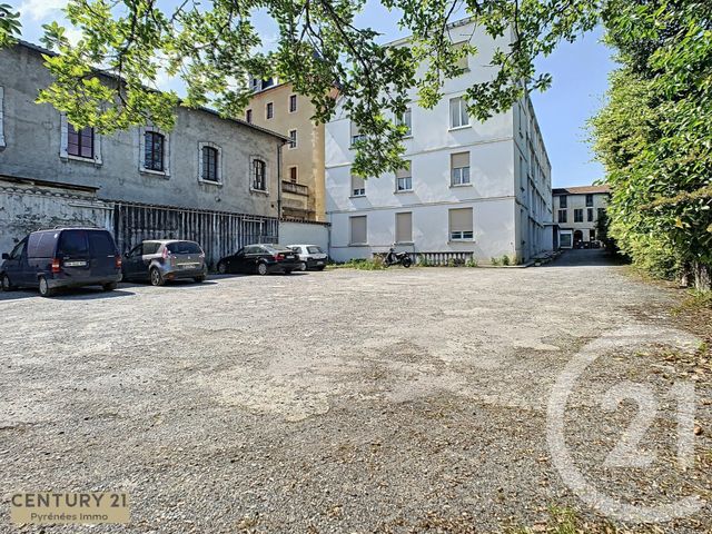Afficher la photo en grand Appartement F2 à vendre - 2 pièces - 31.0 m2 - ST GAUDENS - 31 - MIDI-PYRENEES - Century 21 Pyrénées Immo