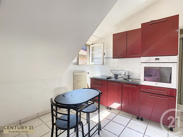 Afficher la photo en grand Appartement F2 à vendre - 2 pièces - 31.0 m2 - ST GAUDENS - 31 - MIDI-PYRENEES - Century 21 Pyrénées Immo