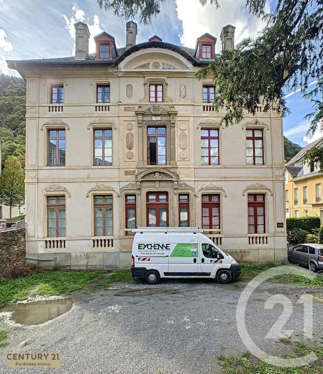 Afficher la photo en grand Appartement T2 à vendre - 2 pièces - 40.0 m2 - BAGNERES DE LUCHON - 31 - MIDI-PYRENEES - Century 21 Pyrénées Immo