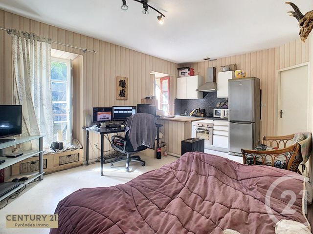 Afficher la photo en grand Appartement T2 à vendre - 2 pièces - 40.0 m2 - BAGNERES DE LUCHON - 31 - MIDI-PYRENEES - Century 21 Pyrénées Immo