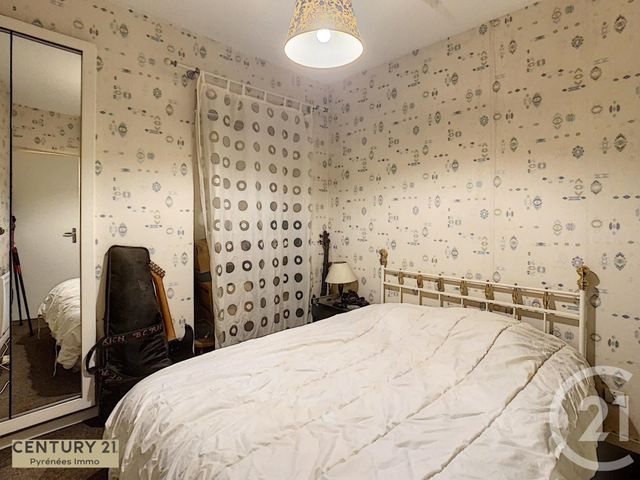 Afficher la photo en grand Appartement T2 à vendre - 2 pièces - 40.0 m2 - BAGNERES DE LUCHON - 31 - MIDI-PYRENEES - Century 21 Pyrénées Immo