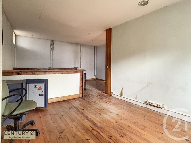Afficher la photo en grand immeuble à vendre - 400.0 m2 - ST GAUDENS - 31 - MIDI-PYRENEES - Century 21 Pyrénées Immo