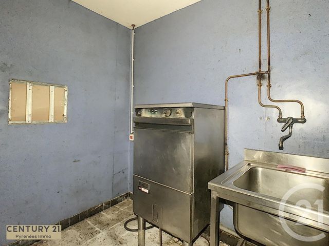 Afficher la photo en grand immeuble à vendre - 400.0 m2 - ST GAUDENS - 31 - MIDI-PYRENEES - Century 21 Pyrénées Immo