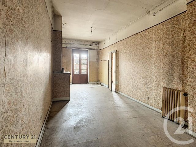 Afficher la photo en grand immeuble à vendre - 400.0 m2 - ST GAUDENS - 31 - MIDI-PYRENEES - Century 21 Pyrénées Immo