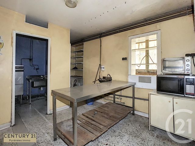 Afficher la photo en grand immeuble à vendre - 400.0 m2 - ST GAUDENS - 31 - MIDI-PYRENEES - Century 21 Pyrénées Immo