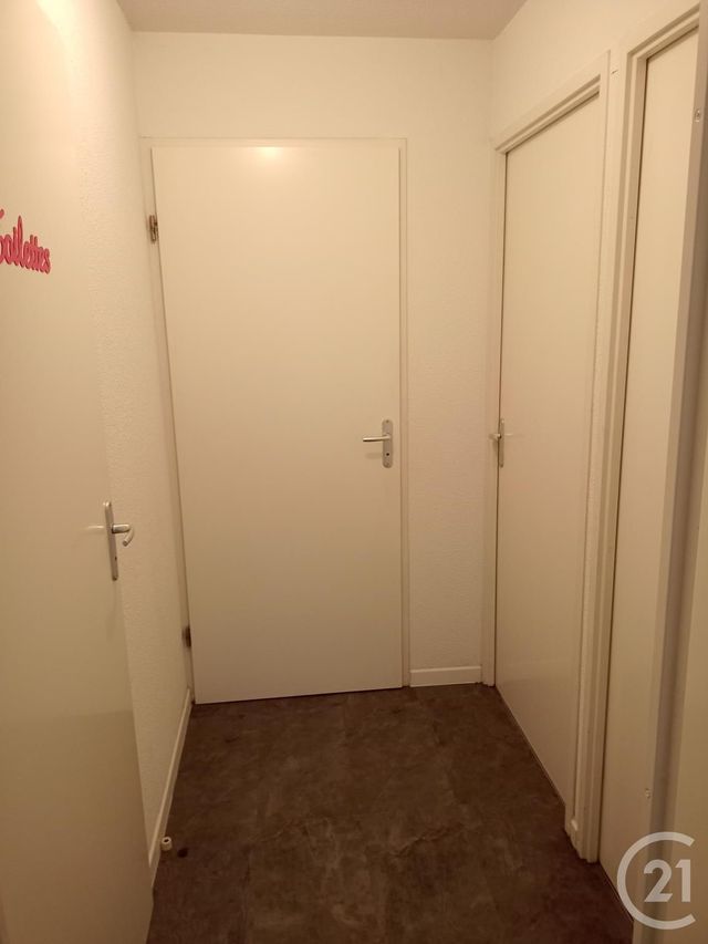 Afficher la photo en grand Appartement F3 à vendre - 3 pièces - 52.19 m2 - ST GAUDENS - 31 - MIDI-PYRENEES - Century 21 Pyrénées Immo