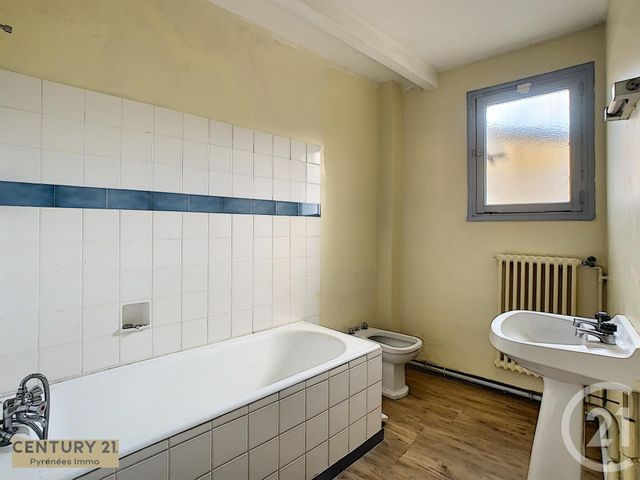 Afficher la photo en grand Appartement F3 à vendre - 3 pièces - 63.23 m2 - ST GAUDENS - 31 - MIDI-PYRENEES - Century 21 Pyrénées Immo