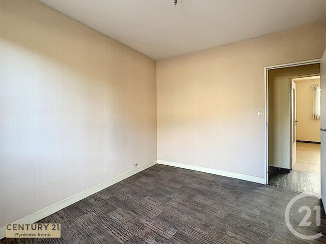 Afficher la photo en grand Appartement F3 à vendre - 3 pièces - 63.23 m2 - ST GAUDENS - 31 - MIDI-PYRENEES - Century 21 Pyrénées Immo
