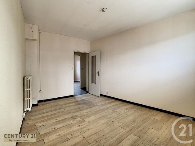 Afficher la photo en grand Appartement F3 à vendre - 3 pièces - 63.23 m2 - ST GAUDENS - 31 - MIDI-PYRENEES - Century 21 Pyrénées Immo