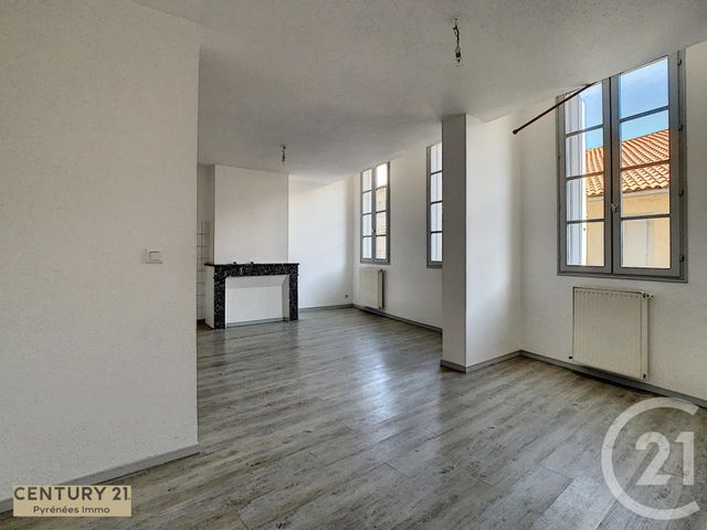 Appartement Duplex à vendre - 3 pièces - 85.88 m2 - ST GAUDENS - 31 - MIDI-PYRENEES - Century 21 Pyrénées Immo Appartement Duplex à vendre - 3 pièces - 85.88 m2 - ST GAUDENS - 31 - MIDI-PYRENEES - Century 21 Pyrénées Immo