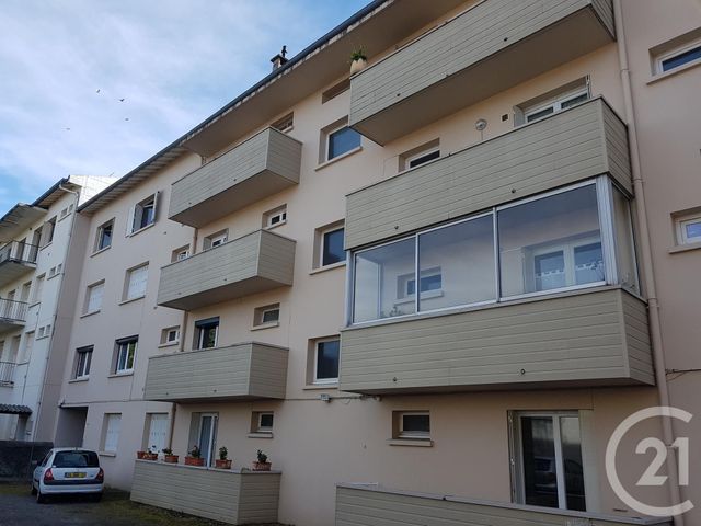 Afficher la photo en grand Appartement F4 à vendre - 4 pièces - 107.5 m2 - ST GAUDENS - 31 - MIDI-PYRENEES - Century 21 Pyrénées Immo