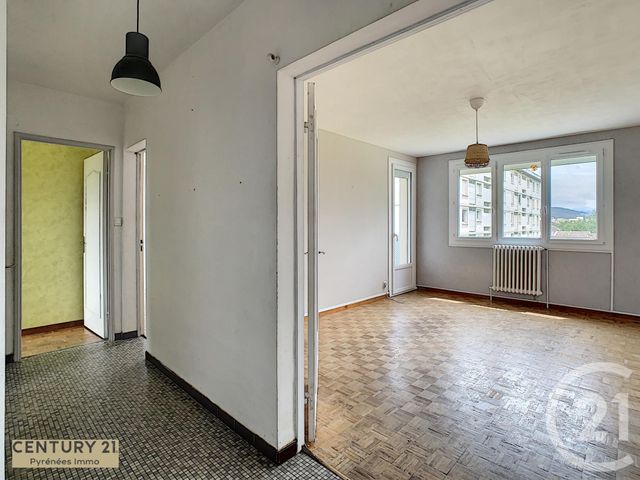 Afficher la photo en grand Appartement F3 à vendre - 3 pièces - 67.0 m2 - ST GAUDENS - 31 - MIDI-PYRENEES - Century 21 Pyrénées Immo