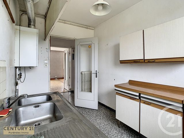 Afficher la photo en grand Appartement F3 à vendre - 3 pièces - 67.0 m2 - ST GAUDENS - 31 - MIDI-PYRENEES - Century 21 Pyrénées Immo