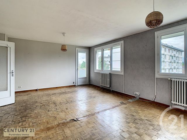 Afficher la photo en grand Appartement F3 à vendre - 3 pièces - 67.0 m2 - ST GAUDENS - 31 - MIDI-PYRENEES - Century 21 Pyrénées Immo