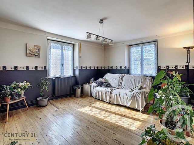Appartement T3 à vendre - 3 pièces - 64.57 m2 - VALENTINE - 31 - MIDI-PYRENEES - Century 21 Pyrénées Immo Appartement T3 à vendre - 3 pièces - 64.57 m2 - VALENTINE - 31 - MIDI-PYRENEES - Century 21 Pyrénées Immo