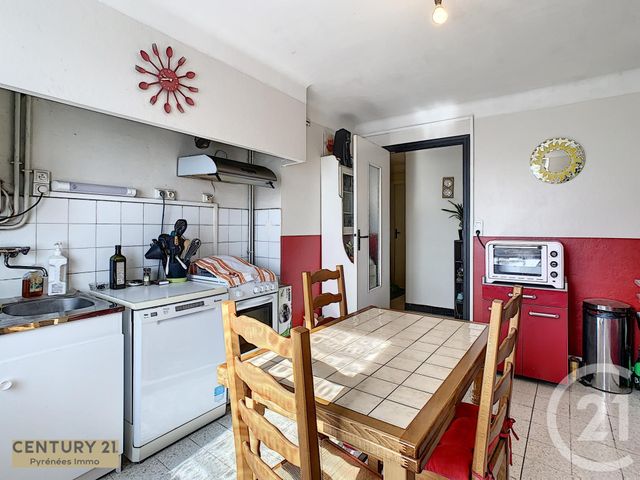 Appartement T3 à vendre - 3 pièces - 64.57 m2 - VALENTINE - 31 - MIDI-PYRENEES - Century 21 Pyrénées Immo Appartement T3 à vendre - 3 pièces - 64.57 m2 - VALENTINE - 31 - MIDI-PYRENEES - Century 21 Pyrénées Immo