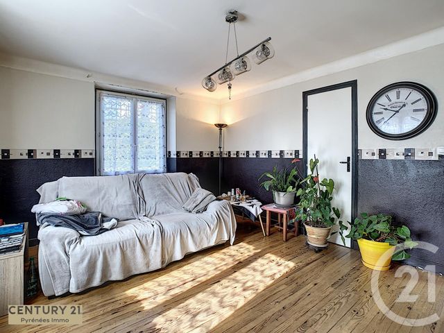Appartement T3 à vendre - 3 pièces - 64.57 m2 - VALENTINE - 31 - MIDI-PYRENEES - Century 21 Pyrénées Immo Appartement T3 à vendre - 3 pièces - 64.57 m2 - VALENTINE - 31 - MIDI-PYRENEES - Century 21 Pyrénées Immo