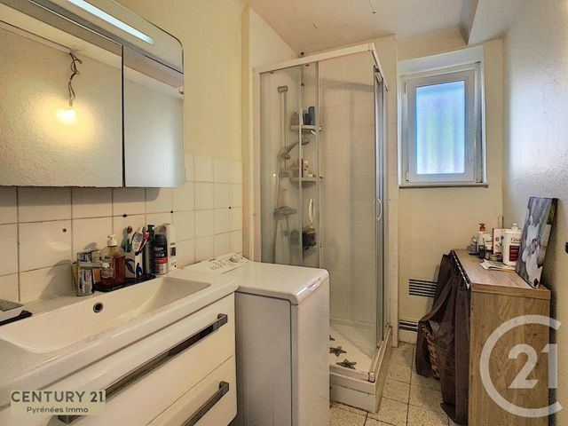Appartement T3 à vendre - 3 pièces - 64.57 m2 - VALENTINE - 31 - MIDI-PYRENEES - Century 21 Pyrénées Immo Appartement T3 à vendre - 3 pièces - 64.57 m2 - VALENTINE - 31 - MIDI-PYRENEES - Century 21 Pyrénées Immo
