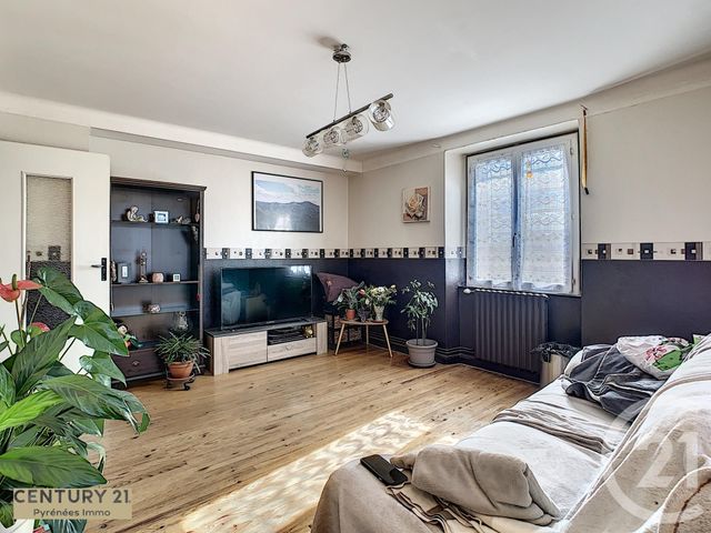 Appartement T3 à vendre - 3 pièces - 64.57 m2 - VALENTINE - 31 - MIDI-PYRENEES - Century 21 Pyrénées Immo Appartement T3 à vendre - 3 pièces - 64.57 m2 - VALENTINE - 31 - MIDI-PYRENEES - Century 21 Pyrénées Immo