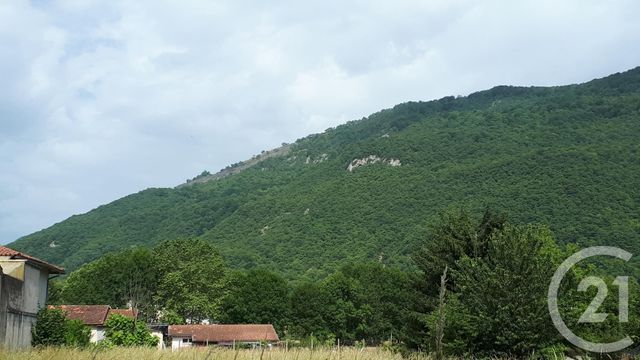 Afficher la photo en grand terrain à vendre - 1763.0 m2 - SIRADAN - 65 - MIDI-PYRENEES - Century 21 Pyrénées Immo
