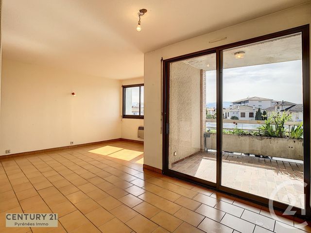 Afficher la photo en grand Appartement T3 à vendre - 3 pièces - 62.21 m2 - ST GAUDENS - 31 - MIDI-PYRENEES - Century 21 Pyrénées Immo
