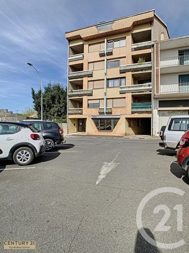 Afficher la photo en grand Appartement T3 à vendre - 3 pièces - 62.21 m2 - ST GAUDENS - 31 - MIDI-PYRENEES - Century 21 Pyrénées Immo