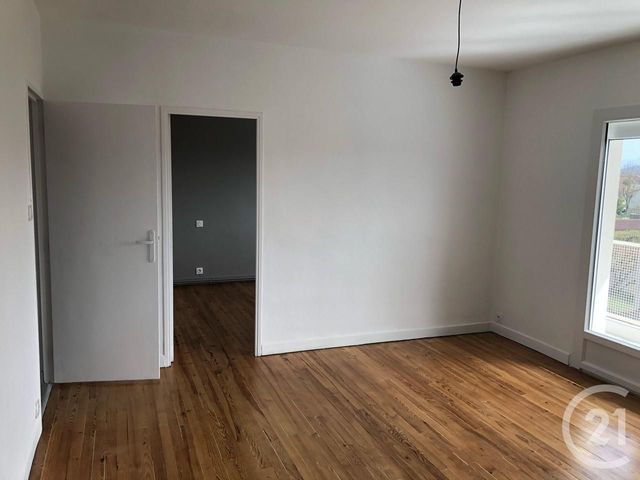 Afficher la photo en grand Appartement T3 à louer - 3 pièces - 54.01 m2 - ST GAUDENS - 31 - MIDI-PYRENEES - Century 21 Pyrénées Immo