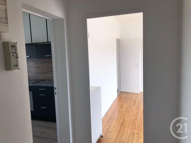 Afficher la photo en grand Appartement T3 à louer - 3 pièces - 54.01 m2 - ST GAUDENS - 31 - MIDI-PYRENEES - Century 21 Pyrénées Immo