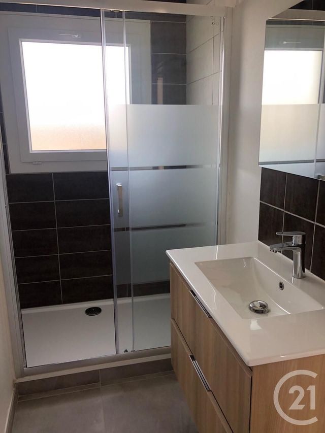 Afficher la photo en grand Appartement T3 à louer - 3 pièces - 54.01 m2 - ST GAUDENS - 31 - MIDI-PYRENEES - Century 21 Pyrénées Immo