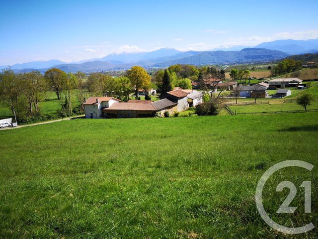 Afficher la photo en grand terrain à vendre - 2100.0 m2 - PONLAT TAILLEBOURG - 31 - MIDI-PYRENEES - Century 21 Pyrénées Immo