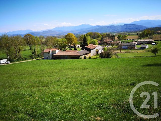 Afficher la photo en grand terrain à vendre - 2100.0 m2 - PONLAT TAILLEBOURG - 31 - MIDI-PYRENEES - Century 21 Pyrénées Immo
