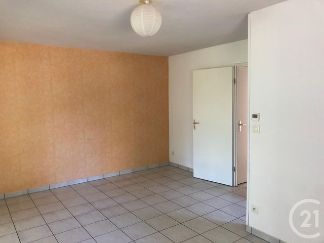 Appartement T3 à louer - 3 pièces - 55.7 m2 - ST GAUDENS - 31 - MIDI-PYRENEES - Century 21 Pyrénées Immo Appartement T3 à louer - 3 pièces - 55.7 m2 - ST GAUDENS - 31 - MIDI-PYRENEES - Century 21 Pyrénées Immo