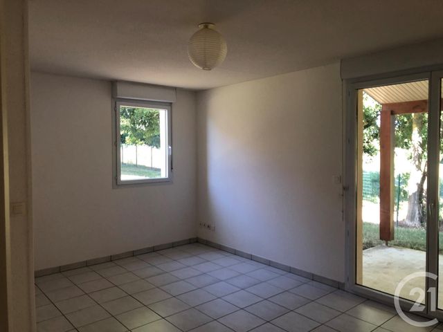 Appartement T3 à louer - 3 pièces - 55.7 m2 - ST GAUDENS - 31 - MIDI-PYRENEES - Century 21 Pyrénées Immo Appartement T3 à louer - 3 pièces - 55.7 m2 - ST GAUDENS - 31 - MIDI-PYRENEES - Century 21 Pyrénées Immo