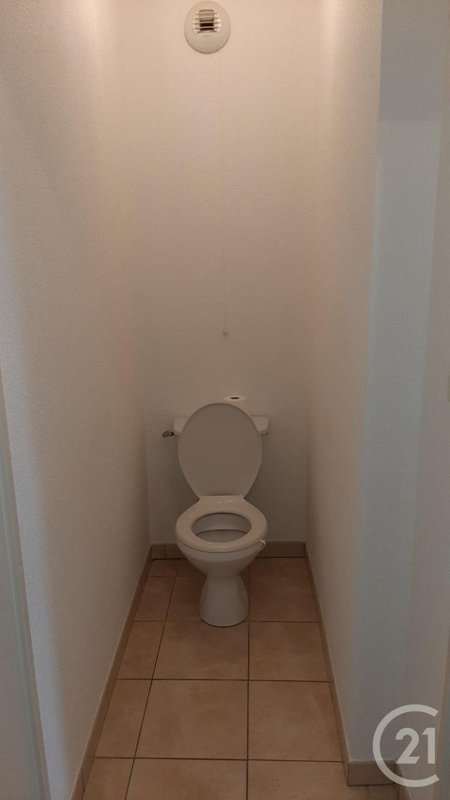 Appartement T3 à louer - 3 pièces - 55.0 m2 - ST GAUDENS - 31 - MIDI-PYRENEES - Century 21 Pyrénées Immo Appartement T3 à louer - 3 pièces - 55.0 m2 - ST GAUDENS - 31 - MIDI-PYRENEES - Century 21 Pyrénées Immo
