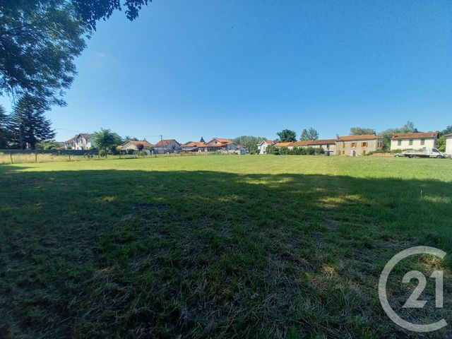 Afficher la photo en grand terrain à vendre - 2878.0 m2 - GOURDAN POLIGNAN - 31 - MIDI-PYRENEES - Century 21 Pyrénées Immo