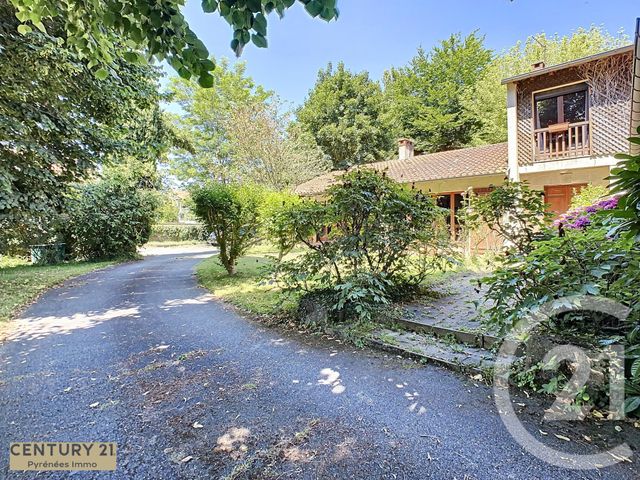 Afficher la photo en grand maison à vendre - 6 pièces - 222.64 m2 - MIRAMONT DE COMMINGES - 31 - MIDI-PYRENEES - Century 21 Pyrénées Immo