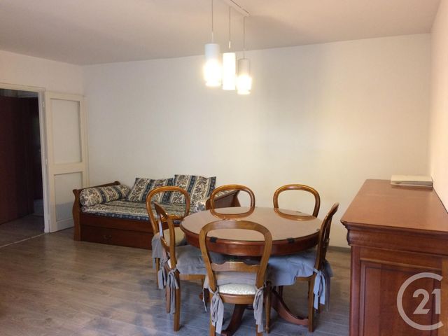 Afficher la photo en grand Appartement T2 à louer - 2 pièces - 55.0 m2 - ST GAUDENS - 31 - MIDI-PYRENEES - Century 21 Pyrénées Immo