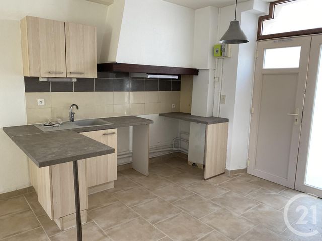 Afficher la photo en grand Appartement T3 à louer - 3 pièces - 61.25 m2 - ST GAUDENS - 31 - MIDI-PYRENEES - Century 21 Pyrénées Immo