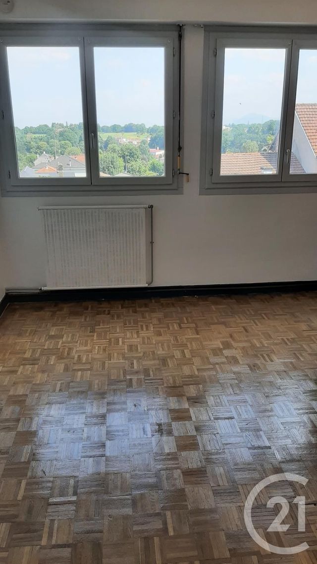 Afficher la photo en grand Appartement T2 à louer - 2 pièces - 43.45 m2 - LANNEMEZAN - 65 - MIDI-PYRENEES - Century 21 Pyrénées Immo
