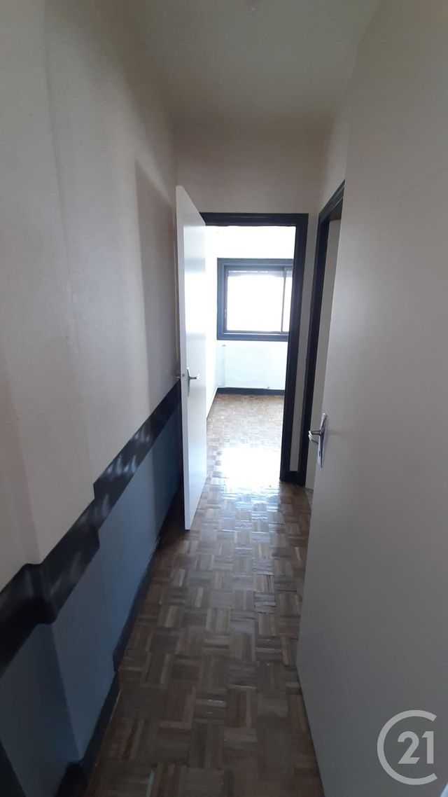 Afficher la photo en grand Appartement T2 à louer - 2 pièces - 43.45 m2 - LANNEMEZAN - 65 - MIDI-PYRENEES - Century 21 Pyrénées Immo