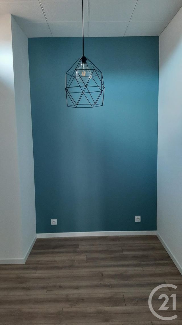 Afficher la photo en grand Appartement à louer - 2 pièces - 32.44 m2 - ST GAUDENS - 31 - MIDI-PYRENEES - Century 21 Pyrénées Immo
