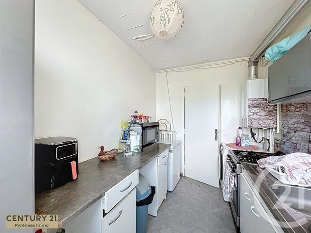 Appartement T3 à vendre - 3 pièces - 56.0 m2 - ST GAUDENS - 31 - MIDI-PYRENEES - Century 21 Pyrénées Immo
