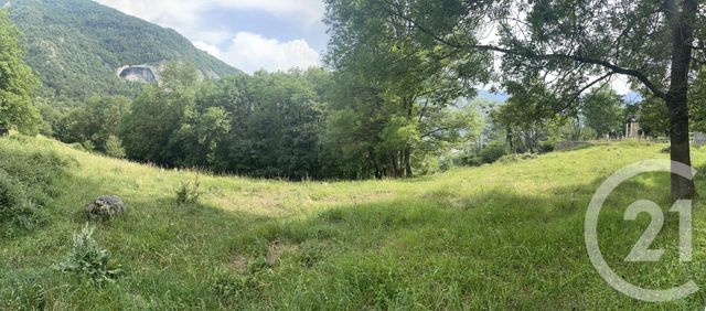 terrain - BEZINS GARRAUX - 31