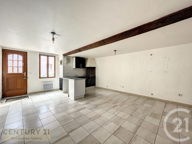 Appartement T2 à louer - 2 pièces - 63.21 m2 - VALENTINE - 31 - MIDI-PYRENEES - Century 21 Pyrénées Immo