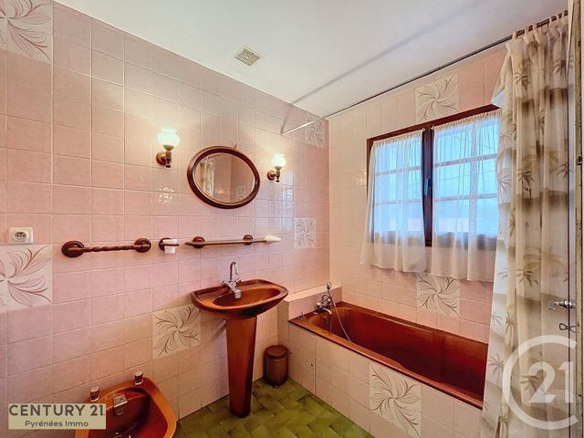 Afficher la photo en grand maison à vendre - 7 pièces - 183.51 m2 - MIRAMONT DE COMMINGES - 31 - MIDI-PYRENEES - Century 21 Pyrénées Immo