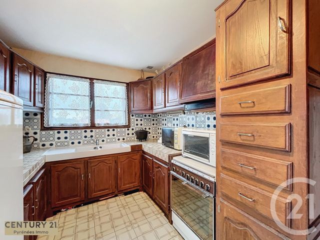 Afficher la photo en grand maison à vendre - 7 pièces - 183.51 m2 - MIRAMONT DE COMMINGES - 31 - MIDI-PYRENEES - Century 21 Pyrénées Immo