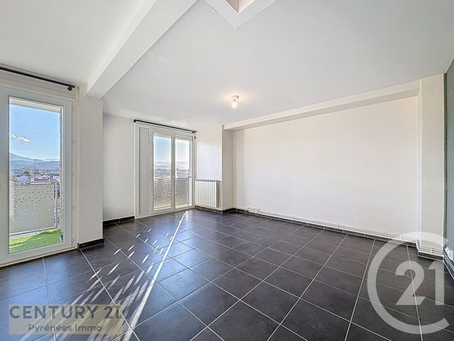 Appartement F4 à louer - 4 pièces - 91.3 m2 - ST GAUDENS - 31 - MIDI-PYRENEES - Century 21 Pyrénées Immo